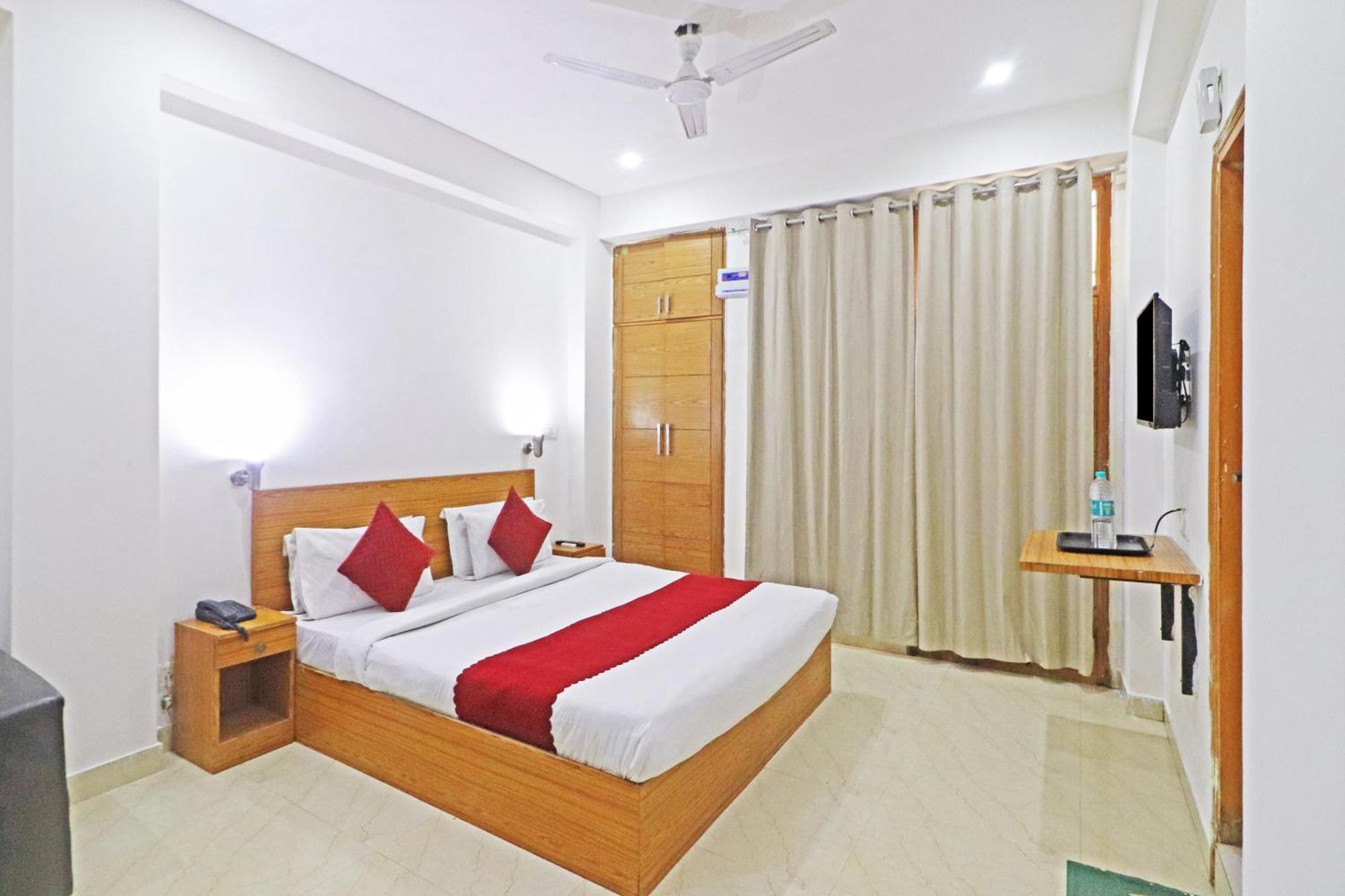 Hotel Trendy Residency - Couple Friendly Hotel Nové Dillí Exteriér fotografie