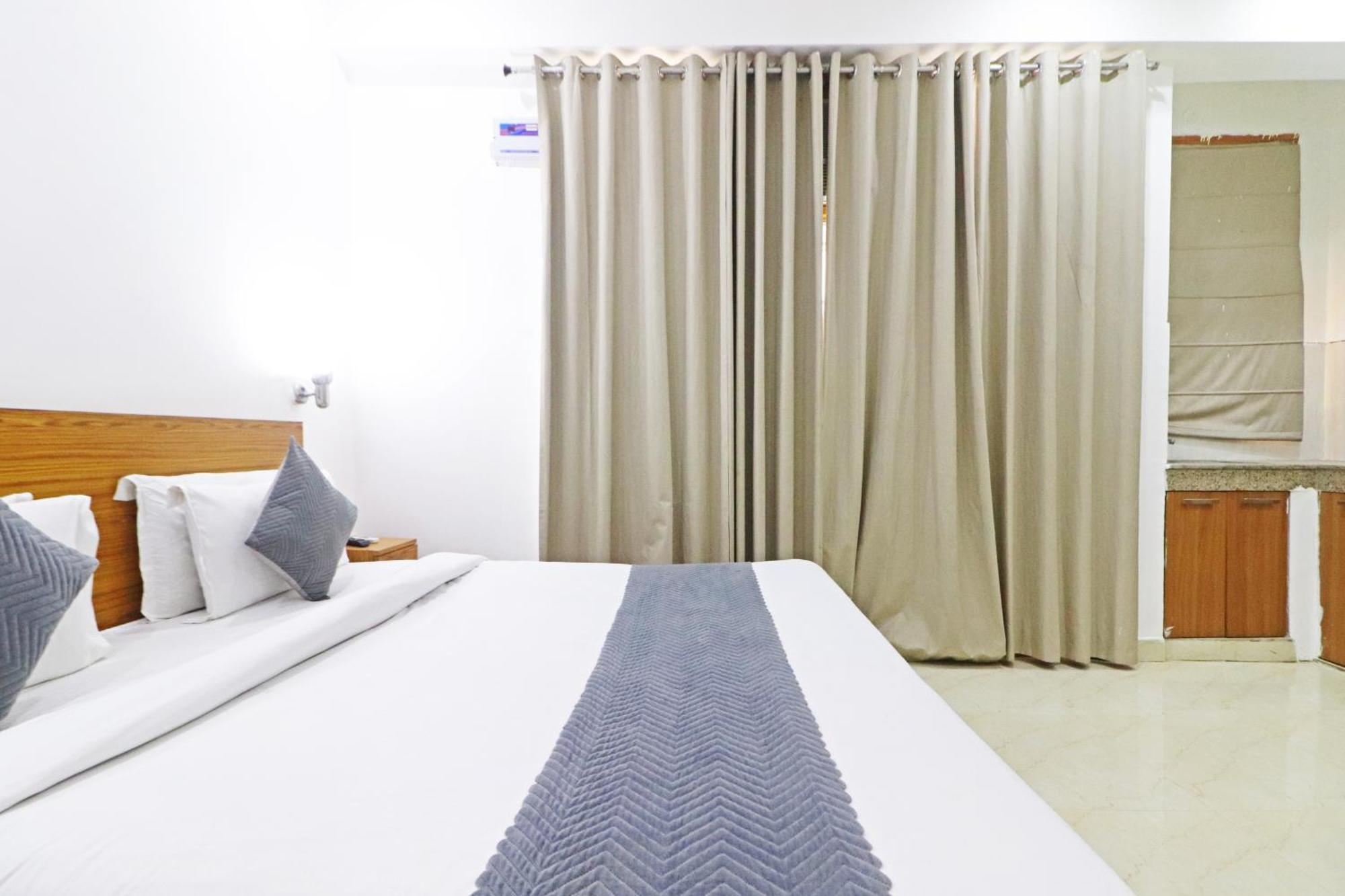 Hotel Trendy Residency - Couple Friendly Hotel Nové Dillí Exteriér fotografie